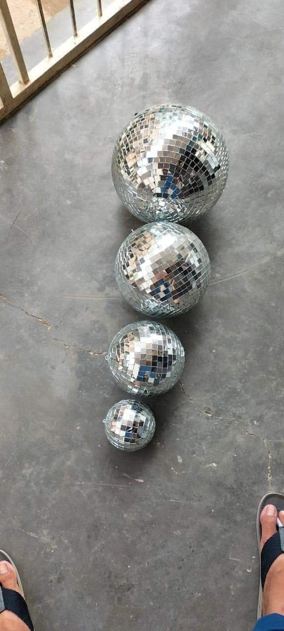 Mirror  boll 